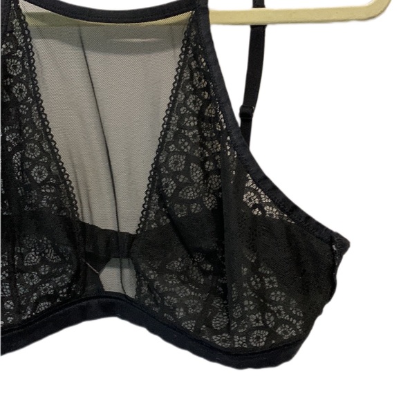 Victoria’s Secret Dream Angels Sheer Black Lace High Neck Bralette - Picture 3 of 7